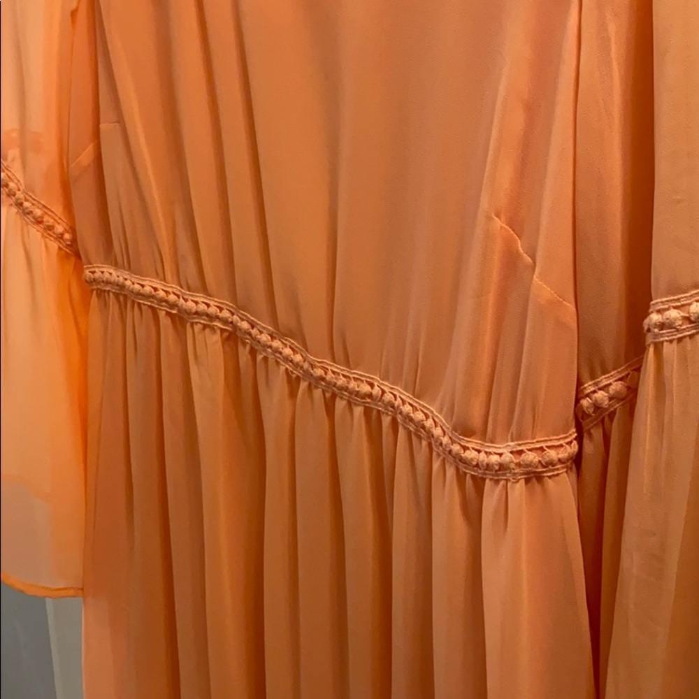 Peach Bell Sleeved Dress - Picture 3 of 3